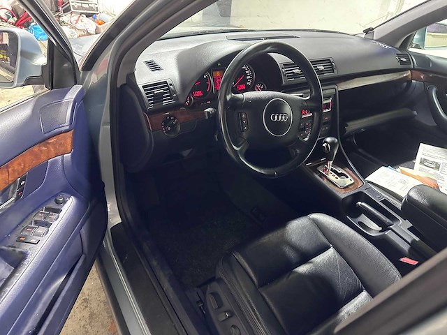 Audi - a4 limousine - 3.0 v6 exclusive automaat - 62-jf-dh - afbeelding 19 van  20