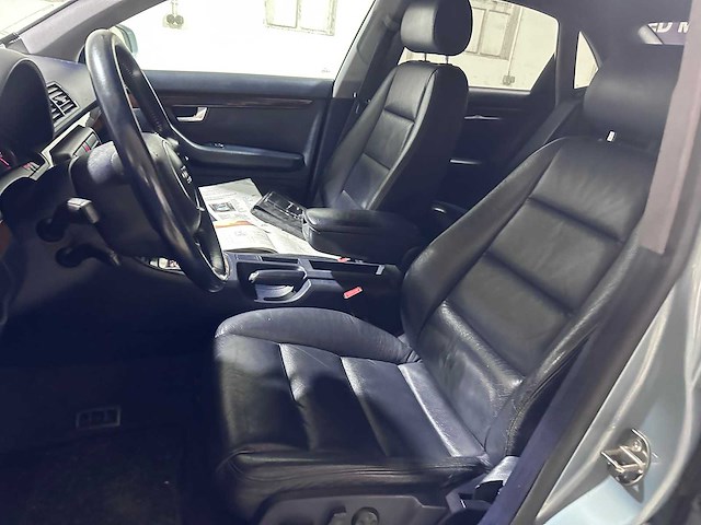 Audi - a4 limousine - 3.0 v6 exclusive automaat - 62-jf-dh - afbeelding 11 van  20