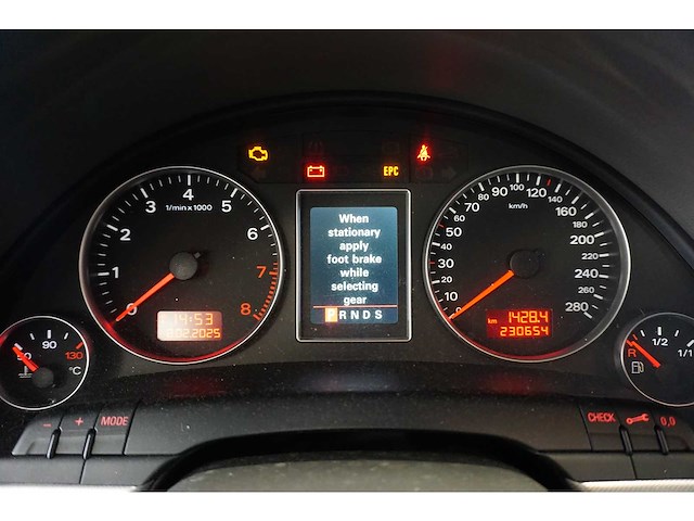 Audi - a4 limousine - 3.2 fsi q. pro line - car - afbeelding 4 van  15