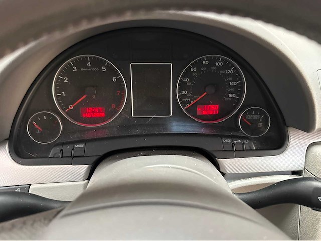 Audi - a4 limousine - 3.2 fsi quattro - pro line - personenauto - 2005 - afbeelding 8 van  28