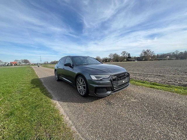 Audi - a6 - 55 tfsi e quattro - 2021 - afbeelding 14 van  15