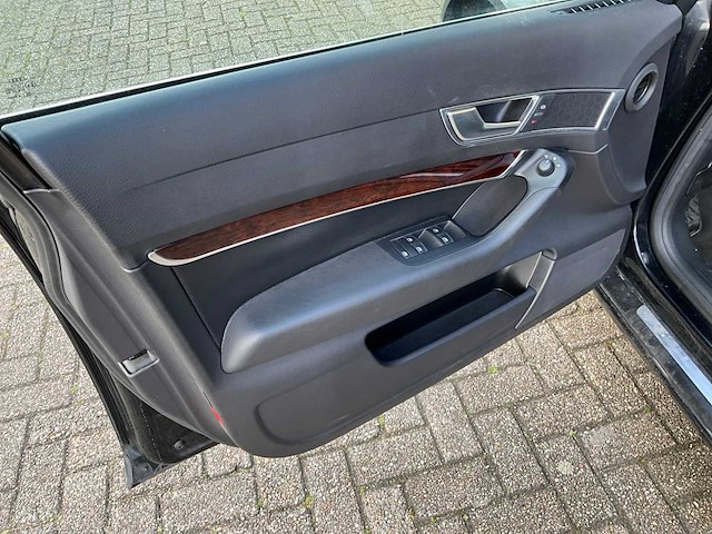 Audi - a6 - limousine 2.7 tdi business - personenauto - 2007 - afbeelding 13 van  30