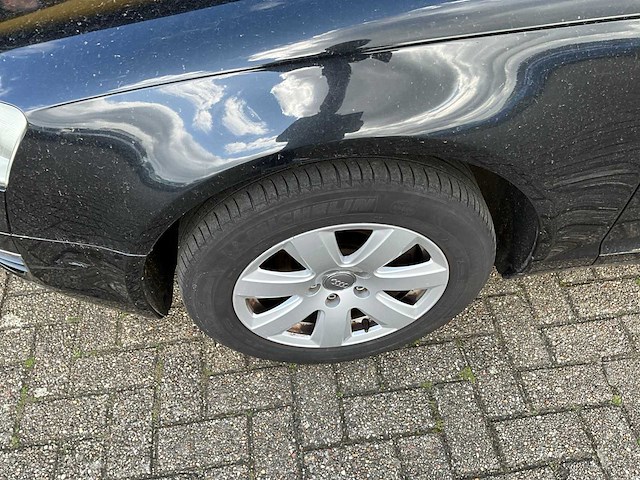 Audi - a6 - limousine 2.7 tdi business - personenauto - 2007 - afbeelding 19 van  30