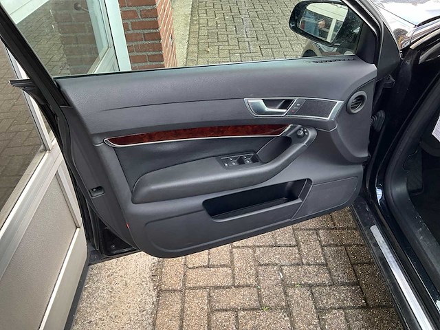 Audi - a6 - limousine 2.7 tdi business - personenauto - 2007 - afbeelding 27 van  30