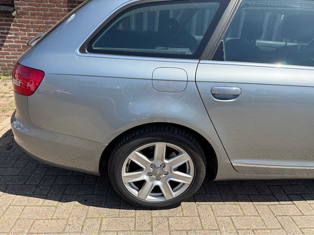 Audi - a6 avant - 2.0 tdi advance - personenauto - 2012 - afbeelding 16 van  23