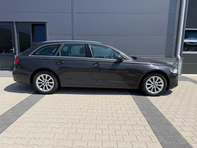 Audi - a6 avant - 2.0 tfsi pro line - personenauto - 2012 - afbeelding 21 van  26