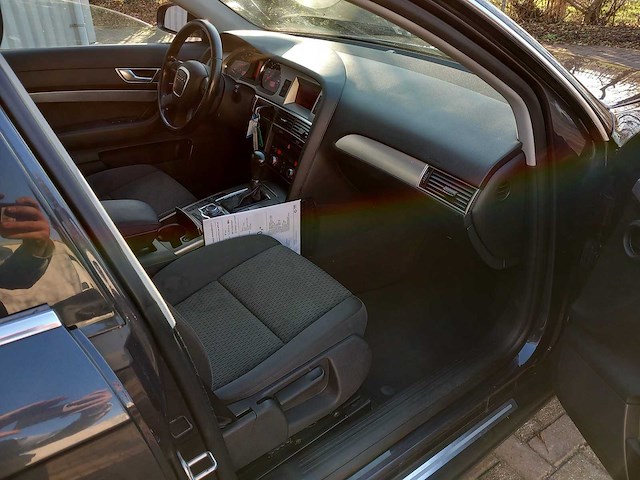 Audi - a6 avant - 2.4 pro line - personenauto - afbeelding 9 van  19