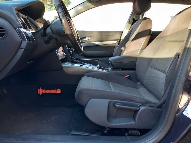 Audi - a6 avant - 2.4 pro line - personenauto - afbeelding 14 van  19