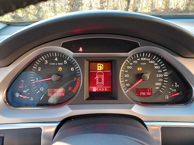 Audi - a6 avant - 2.4 pro line - personenauto - afbeelding 18 van  19