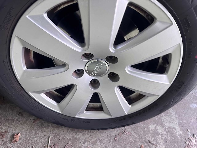 Audi - a6 avant - 2.4 v6 pro line automaat- 23-nhn-9- 2005 - afbeelding 3 van  9