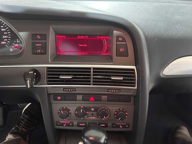 Audi - a6 avant - 2.4 v6 pro line automaat- 23-nhn-9- 2005 - afbeelding 9 van  9