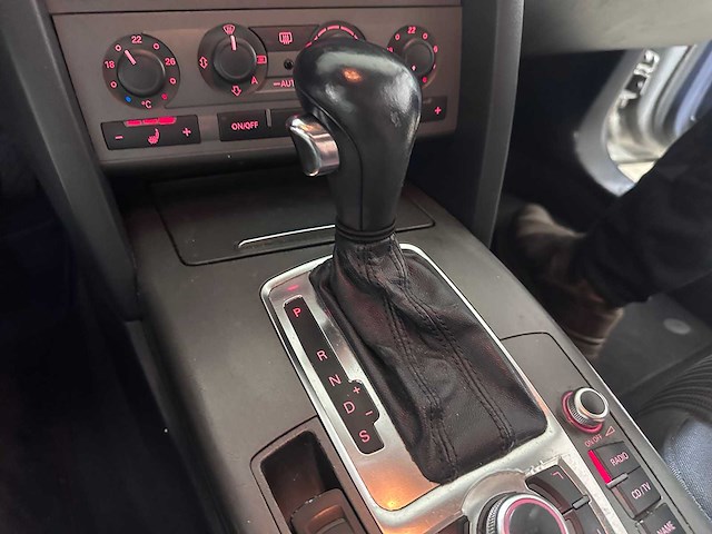 Audi - a6 avant - 2.4 v6 pro line automaat- 23-nhn-9- 2005 - afbeelding 2 van  14