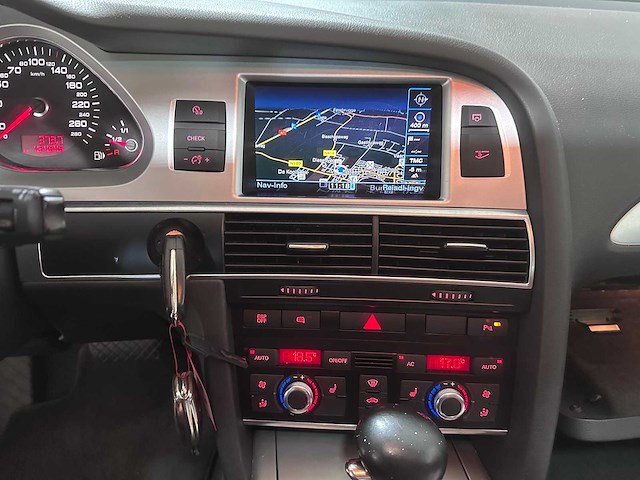 Audi - a6 avant - 2.8 fsi q. pro line automaat- 23-hrl-7- 2009 - afbeelding 1 van  4