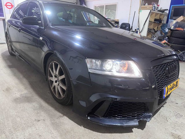 Audi - a6 avant - 3.2 v6 fsi quattro ed automaat- l-561-jx- 2005 - afbeelding 3 van  4