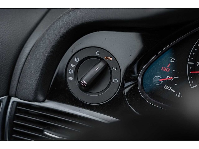 Audi - a6 avant - 5.0 tfsi rs 6 - 25-glv-9 - 2008 - afbeelding 14 van  27