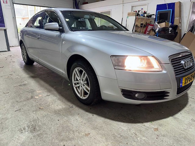 Audi - a6 limousine - 2.4 v6 pro line automaat- 27-st-gz - afbeelding 14 van  18