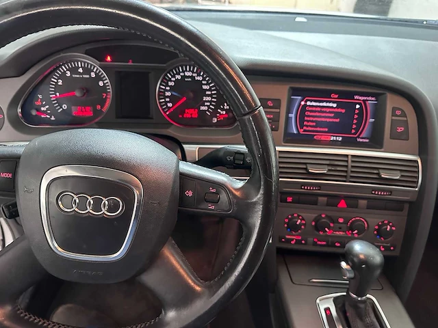 Audi - a6 limousine - 2.4 v6 pro line automaat- 27-st-gz - afbeelding 18 van  19