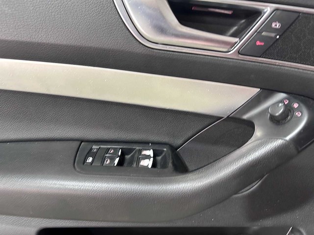 Audi - a6 limousine - 3.2 fsi automaat quattro ed - 36-sx-rl - afbeelding 3 van  21