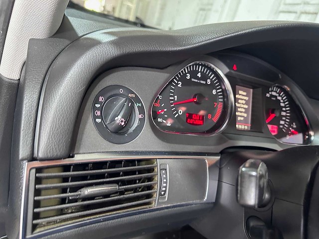 Audi - a6 limousine - 3.2 fsi automaat quattro ed - 36-sx-rl - afbeelding 4 van  21