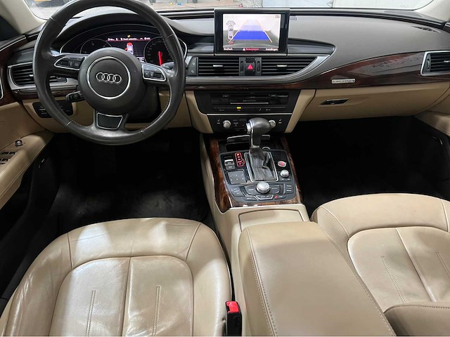 Audi - a7 - sportback 3.0 tdi - quarto plus - personenauto -2010 - afbeelding 6 van  25