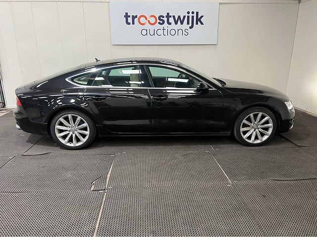 Audi - a7 - sportback 3.0 tdi - quarto plus - personenauto -2010 - afbeelding 7 van  25