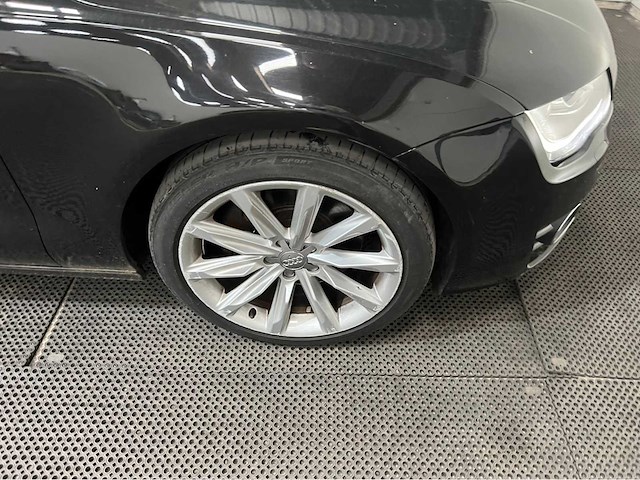 Audi - a7 - sportback 3.0 tdi - quarto plus - personenauto -2010 - afbeelding 18 van  25