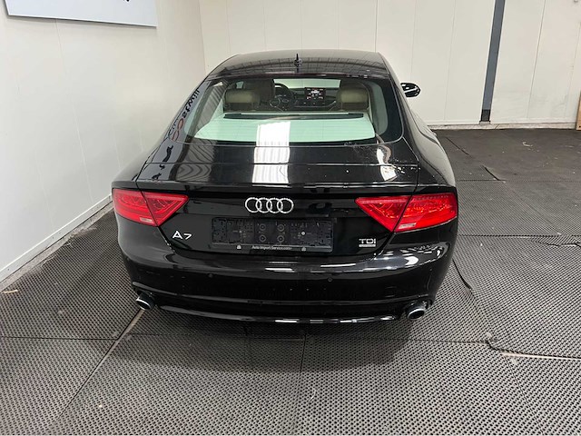 Audi - a7 - sportback 3.0 tdi - quarto plus - personenauto -2010 - afbeelding 22 van  25