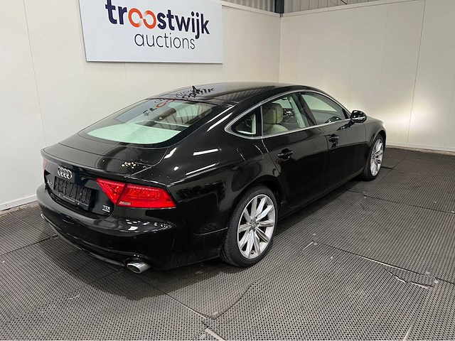 Audi - a7 - sportback 3.0 tdi - quarto plus - personenauto -2010 - afbeelding 24 van  25