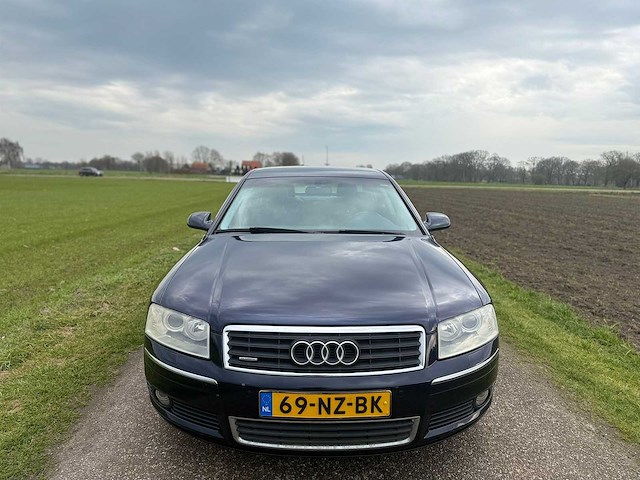 Audi - a8 - 3.7 quattro pro line - 69-nz-bk - 2004 - afbeelding 13 van  14