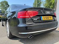 Audi - a8 - 4.2 fsi q. pro line+ - car - 2010 - afbeelding 31 van  37