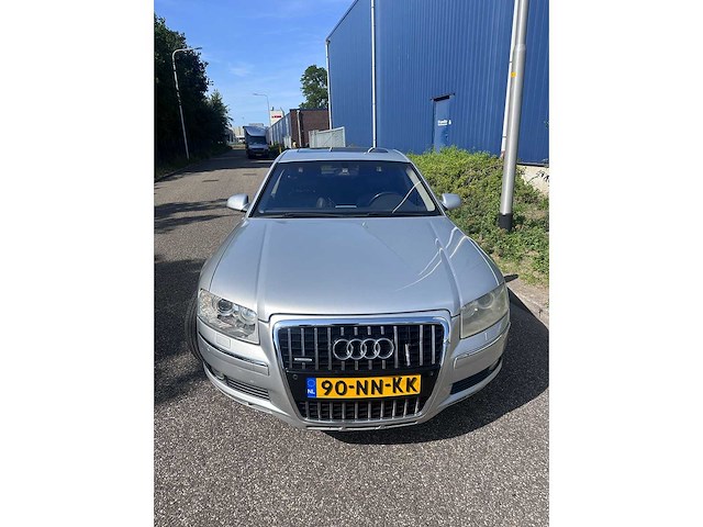 Audi - a8 - 4.2 q. exclusive lpg g3 - personenauto - afbeelding 23 van  29
