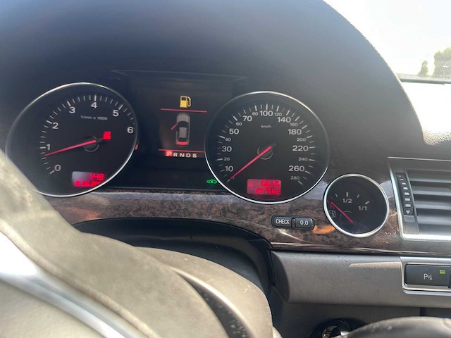 Audi - a8 - 4.2 q. exclusive lpg g3 - personenauto - afbeelding 28 van  29