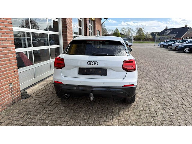 Audi - q2 -1.6 tdi design - personenauto - 2018 - afbeelding 9 van  12