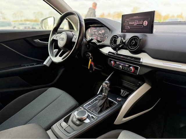 Audi - q2 -1.6 tdi design - personenauto - 2018 - afbeelding 4 van  22