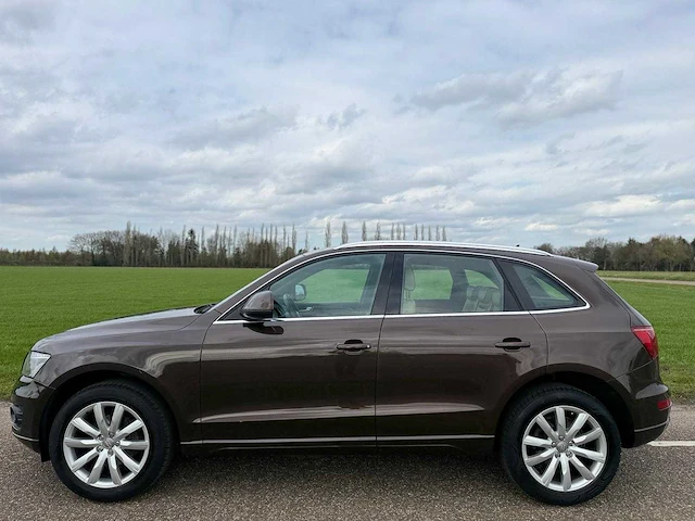 Audi - q5 - 2.0 tfsi q. pro line - 2011 - 89-rvg-3 - personenauto - afbeelding 6 van  13