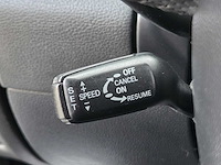 Audi - q7 - 2005 - grijs kenteken - benzine - lpg - vgk-04-k - afbeelding 13 van  36