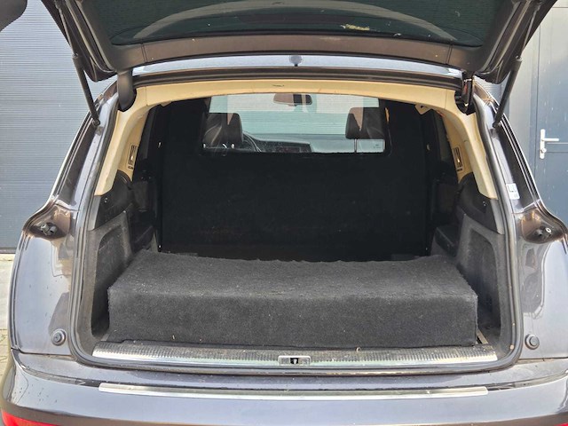 Audi - q7 - 2005 - grijs kenteken - benzine - lpg - vgk-04-k - afbeelding 28 van  36