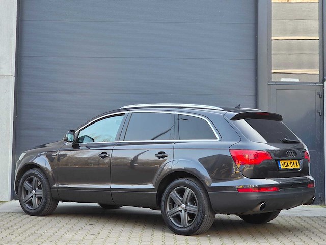 Audi - q7 - 2005 - grijs kenteken - benzine - lpg - vgk-04-k - afbeelding 20 van  36