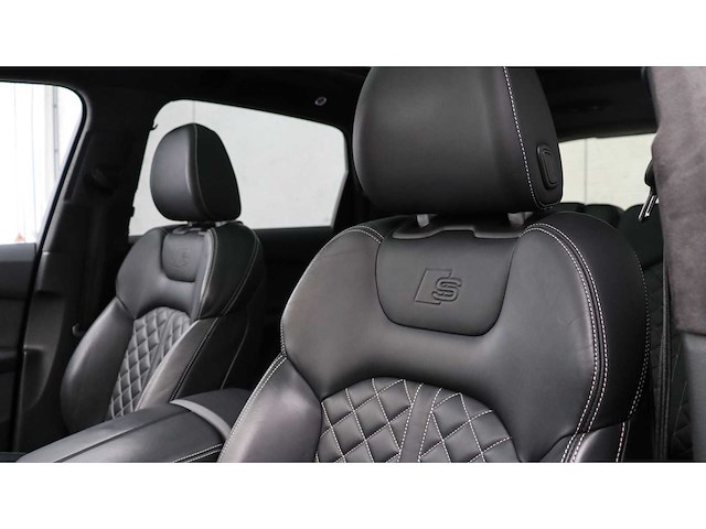 Audi - q7 - 4.0 tdi sq7 q. pl+ - 7 persoons - th-952-n - 2018 - personenauto - afbeelding 10 van  21