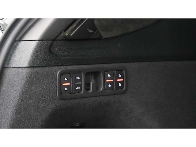 Audi - q7 - 4.0 tdi sq7 q. pl+ - 7 persoons - th-952-n - 2018 - personenauto - afbeelding 20 van  21