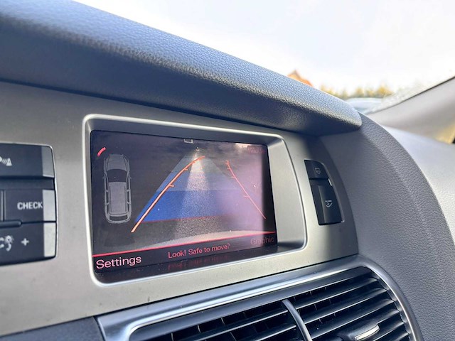 Audi - q7 - 4.2 fsi quattro - j-016-lv - 2006 - afbeelding 13 van  31