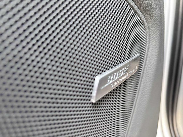 Audi - q7 - 4.2 fsi quattro - j-016-lv - 2006 - afbeelding 19 van  31