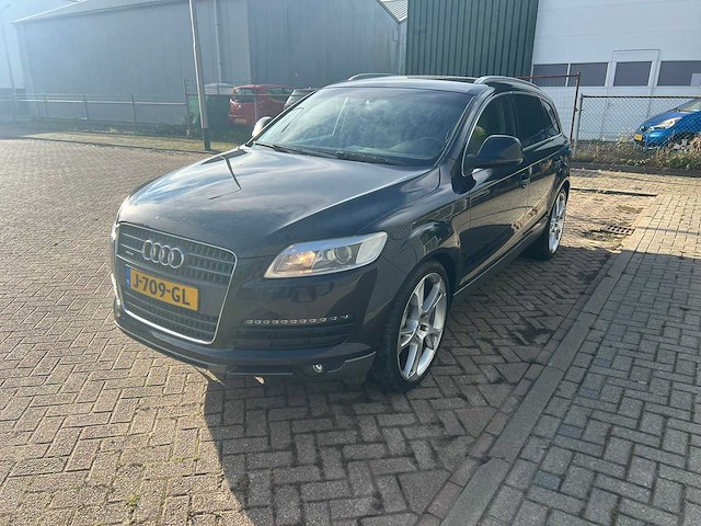 Audi - q7 - 4.2 fsi quattro 5+2 - ,automaat j-709-gl - afbeelding 1 van  28
