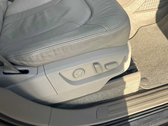 Audi - q7 - 4.2 fsi quattro 5+2 - ,automaat j-709-gl - afbeelding 18 van  28