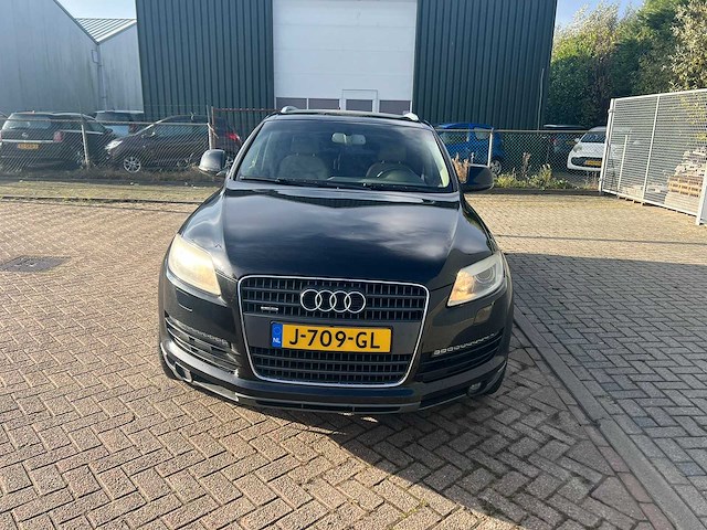 Audi - q7 - 4.2 fsi quattro 5+2 - ,automaat j-709-gl - afbeelding 12 van  28