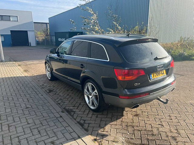 Audi - q7 - 4.2 fsi quattro 5+2 - ,automaat j-709-gl - afbeelding 23 van  28