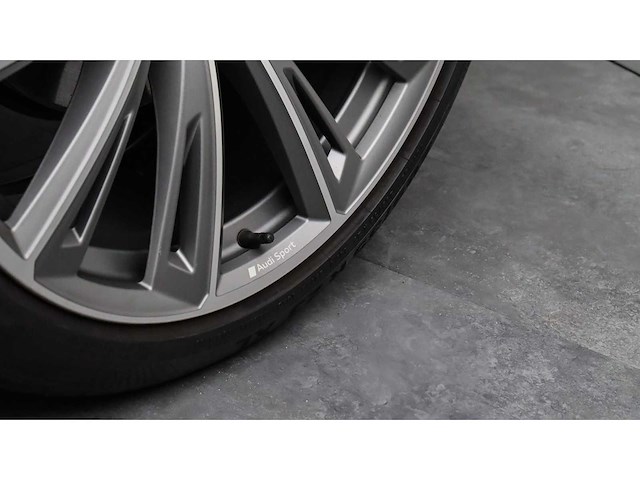 Audi - q8 - 4.0 tdi sq8 quattro - l-172-pp - 2021 - afbeelding 3 van  21