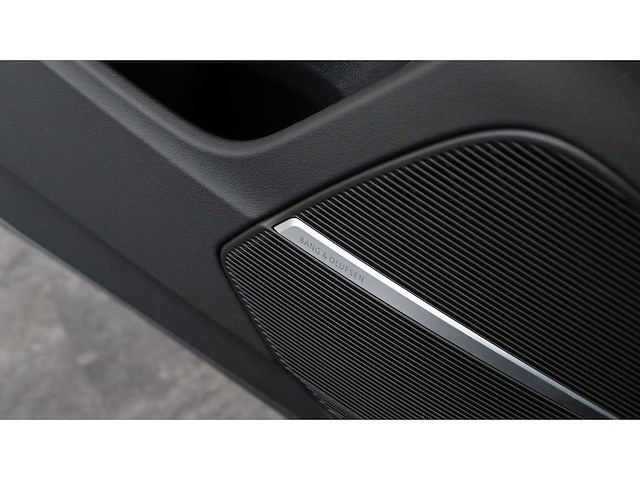Audi - q8 - 4.0 tdi sq8 quattro - l-172-pp - 2021 - afbeelding 19 van  21