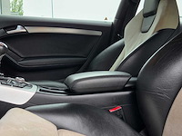 Audi - s5 coupé - 4.2 fsi s5 q. pro l. - 2007 - 13-xs-pk - afbeelding 9 van  37