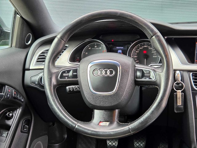 Audi - s5 coupé - 4.2 fsi s5 q. pro l. - 2007 - 13-xs-pk - afbeelding 11 van  37